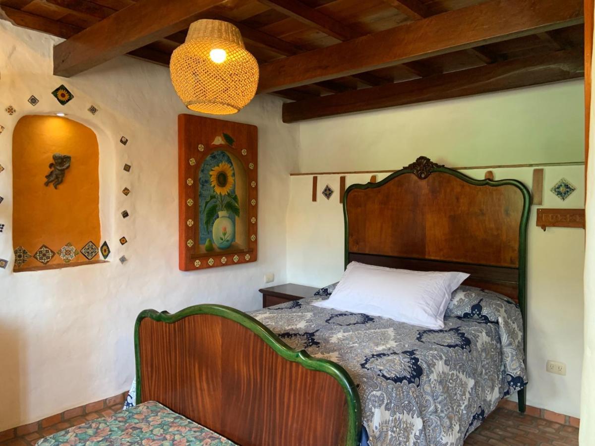 Casa Miguel Arcangel Hotel Коатепек Екстериор снимка